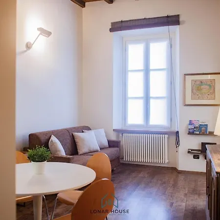 Arona Center - House Erre - Free Parking Dormelletto