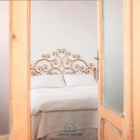 Arona Center - House Erre - Free Parking Appartement