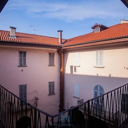 Arona Center - House Erre - Free Parking Appartement