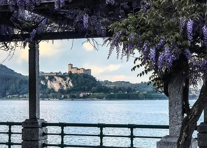 Arona Center - House Erre - Free Parking 아파트 도멜레토