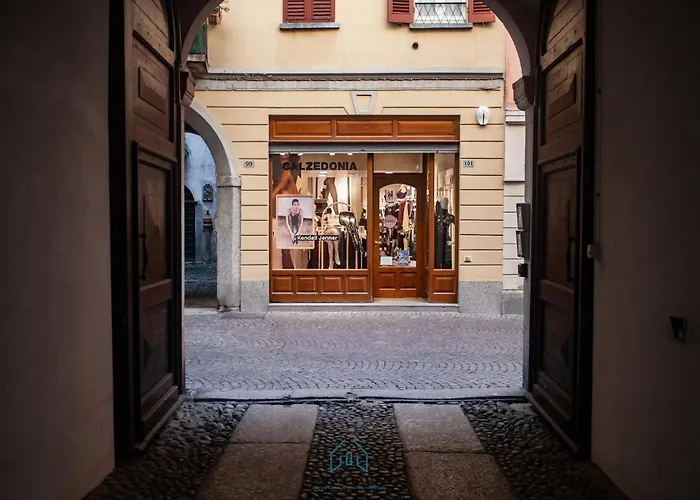 아파트 Arona Center - House Erre - Free Parking *